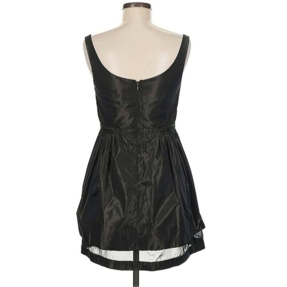 BCBGeneration Bronze Taffeta Sleeveless Mesh Hem Cocktail Dress 8 - Picture 4 of 9